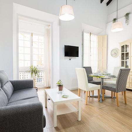Apartamento Jacaranda มาลากา ภายนอก รูปภาพ
